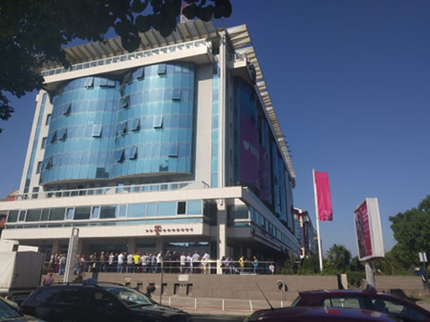 Штрајк упозорења због најаве укидања социјалног дијалога